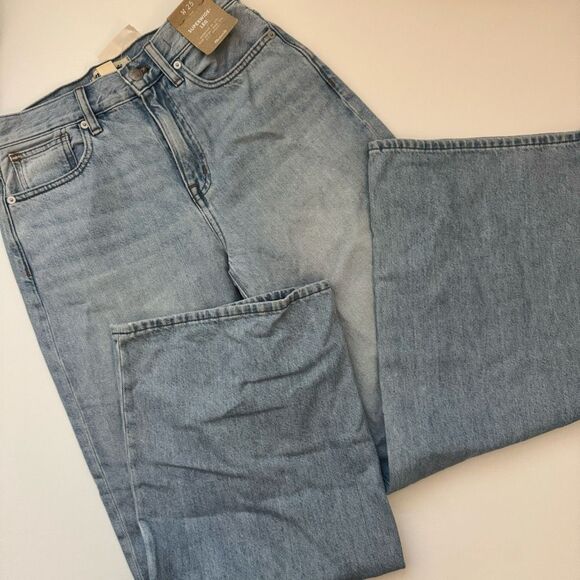 $138 Madewell NWT T Superwide-Leg Jeans in Ahern Wash: Airy Denim Edition size 2 - Picture 3 of 6